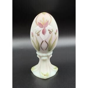 Fenton Burmese Glass Hand Painted Lotus Mist Pedestal Egg 4” Signed #860/3000